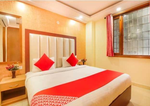 Hotel O Discovery Inn New Delhi Exterior photo